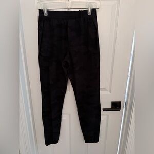 lululemon athletica Men's Dark Camouflage Joggers